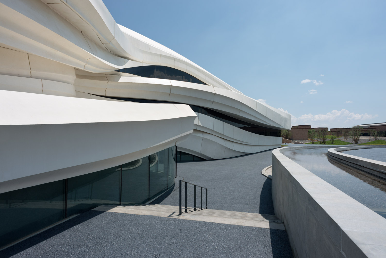 waa Museum of Contemporary Art Yinchuan east exterior 未觉建筑 银川当代美术馆 东外侧